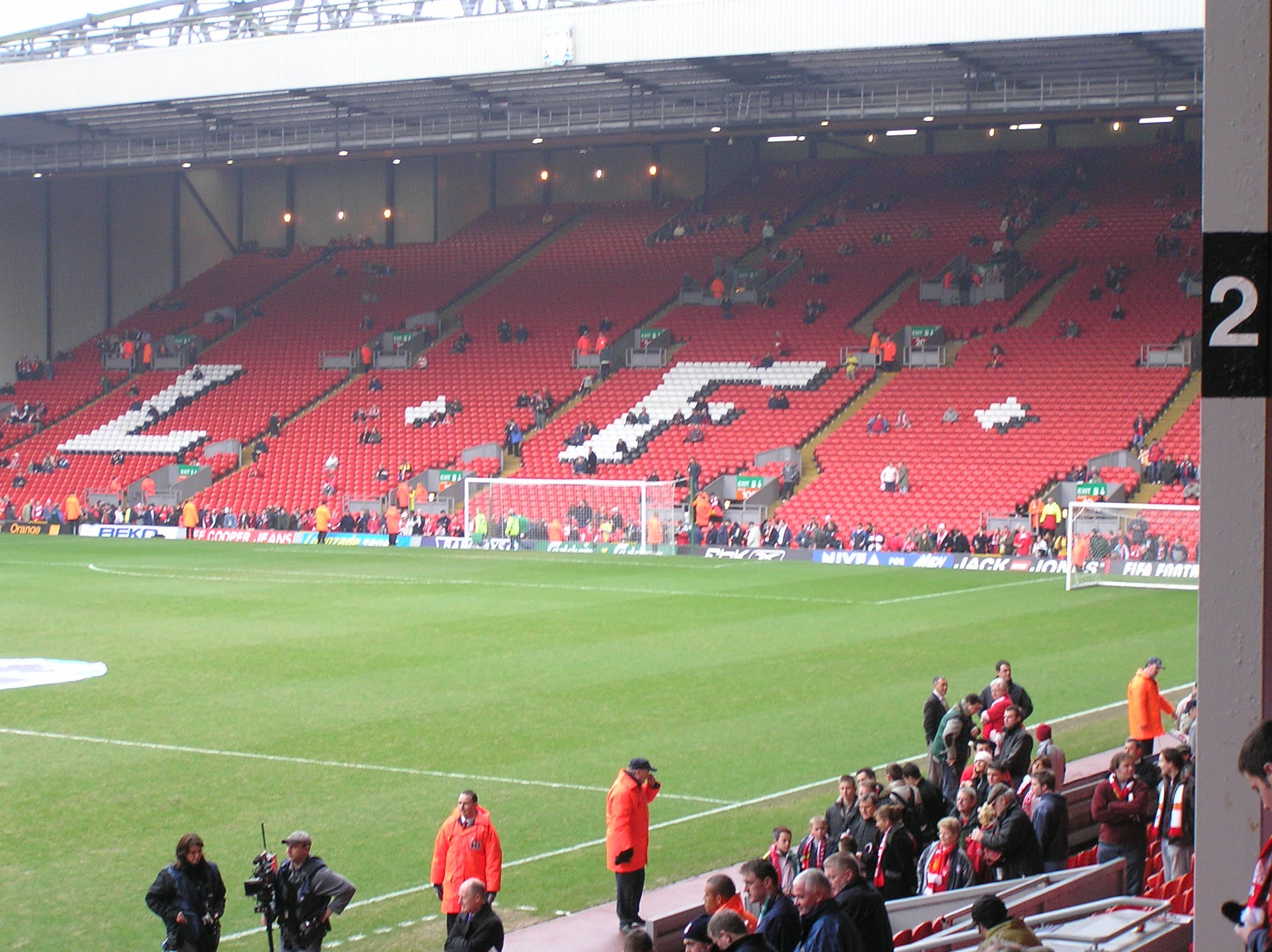 Hai đêm Anfield: Istanbul 2005 sáu phút và Salah farewell 24/5/2026 — biên niên hai thế hệ huyền thoại