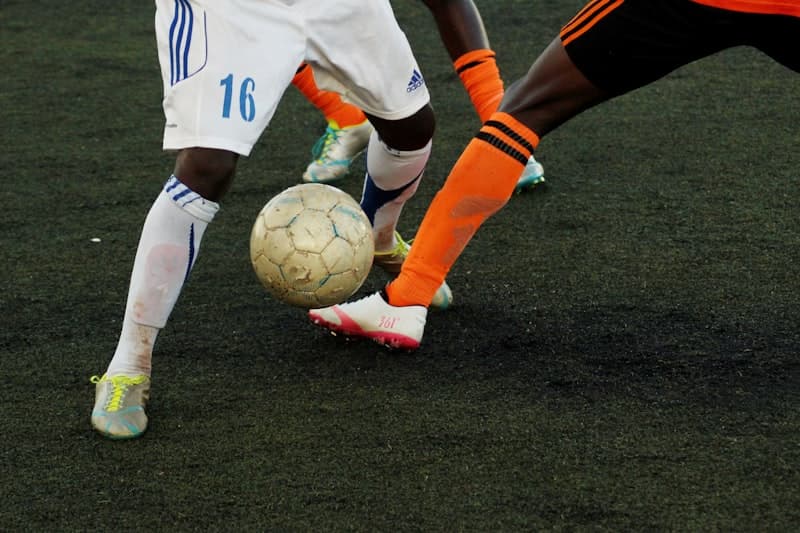 Kịch Bản Trụ Hạng V-League 2025-26 Vòng Cuối: Những CLB Đang Đua Cuối Bảng Và Số Phận Chưa Định