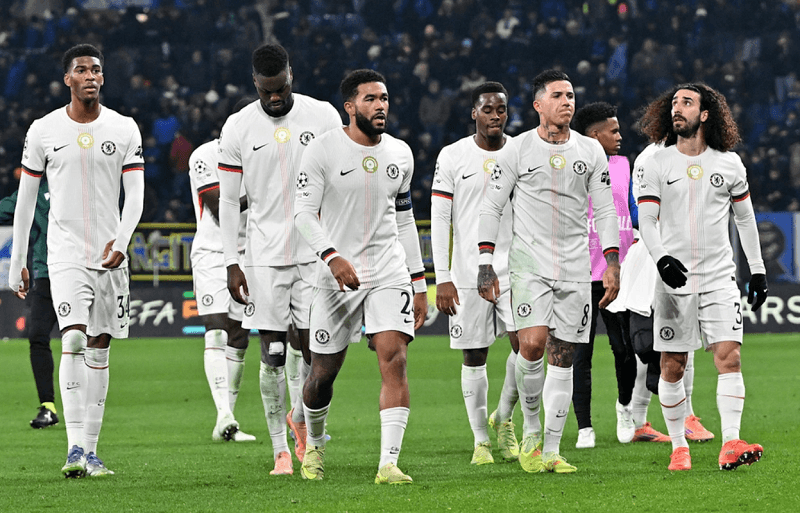 Tam mã nghẹt thở cho vé Champions League: MU nắm quyền tự quyết, Chelsea đối mặt sóng gió