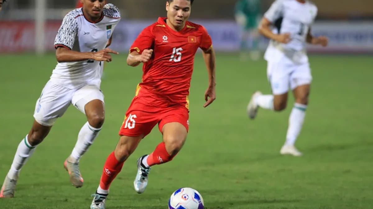 Dự Án Europa League: Hành Trình Không Tưởng Của Nottingham Forest Đến Bán Kết 2025-26