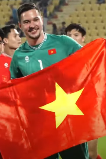 Thủ môn Nguyễn Filip của Công An Hà Nội trong mùa giải V-League 2025-26